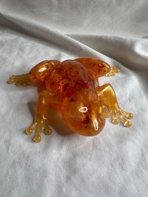 FIGURINE GRENOUILLE